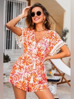Cupshe Sunshine Bound Tropical Romper